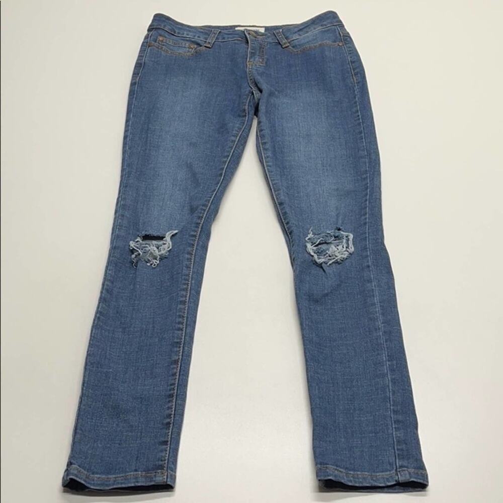 MIND CODE - 5 (Juniors) Skinny Distressed Jean